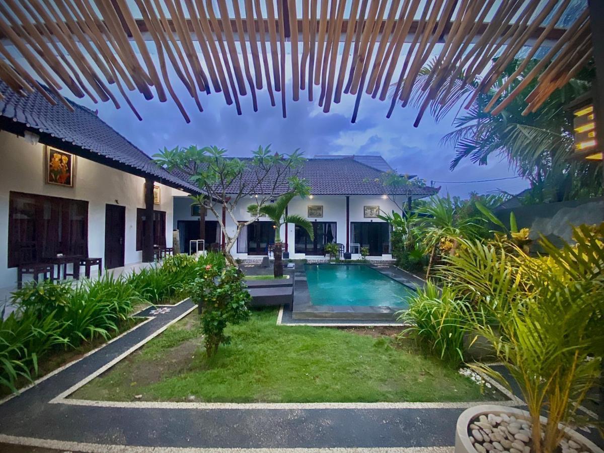 Kubu Pande Canggu Esterno foto